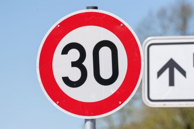 Ein Tempo-30-Schild