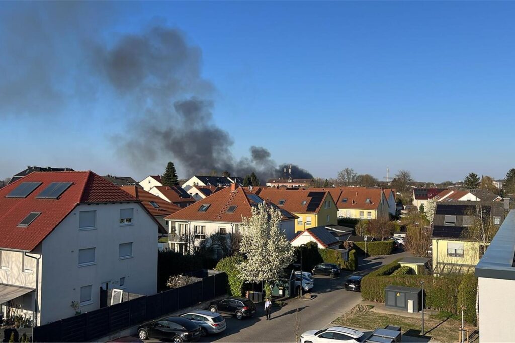 Die Rauchsäule des Brandes Die Rauchsäule des Brandes