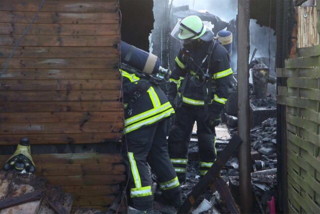 Wegen einer starken Rauchentwicklung in einer Kleingartenanlage in Dortmund rückte die Feuerwehr aus.