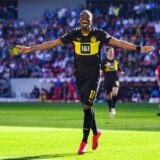 Carney Chukwuemeka jubelt.