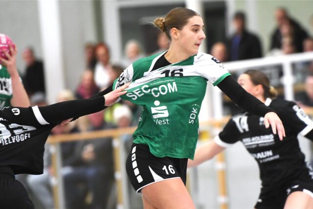 Handball 3. Liga Mitte 8. Dezember 2024 Halle Nord. PSV Recklinghausen – SG 09 Kirchhof 33:40. Joana Kegelmann