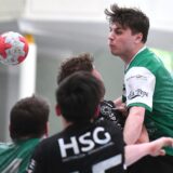 Handball Oberliga Halle Nord 6. April 2025, PSV Recklinghausen – HSG Hattingen-Sprockhövel 30:24. Gelungenes Anspiel von Simon Berg auf seinen Bruder Philipp am Kreis.