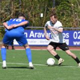 Dominic Schenkel (r.) führte Eintracht Waltrop zum Sieg gegen den VfB Waltrop II mit Justin Hachtkemper (l.). Wird er auch Spieler des Spieltags?