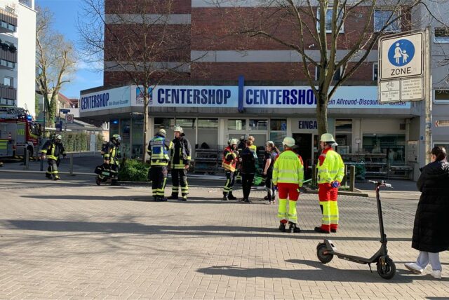 Im Centershop an der Limbecker Straße in Lütgendortmund brach am Mittwochnachmittag (9.4.) ein Feuer aus.