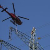 Freileitungskontrolle per Helikopter