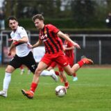 Fußball Oberliga Westfalen, Stimberg-Stadion, 23. März 2025, Spvgg. Erkenschwick – SV Lippstatd 08 0:1. Ole Overhof fim Vorwärtsgang.
