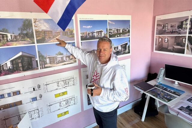 Jens Stephan Kemke in seinem Makler-Büro.