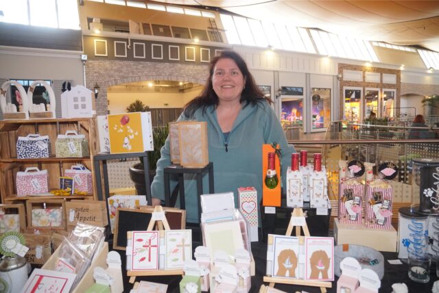 Stand mit Ostergeschenken