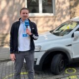 Unser Reporter Tim Hübbertz sieht sich nach dem folgenschweren Unfall auf der Gutenbergstraße vor Ort um.