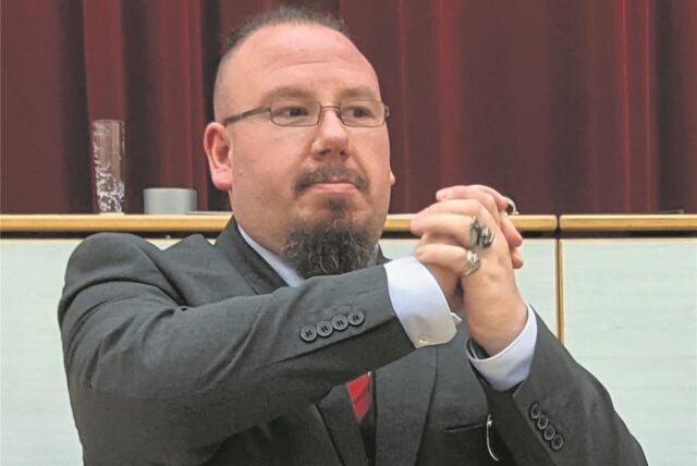 Sebastian Schroer vom Ortsverband der Partei in Oer-Erkenschwick.