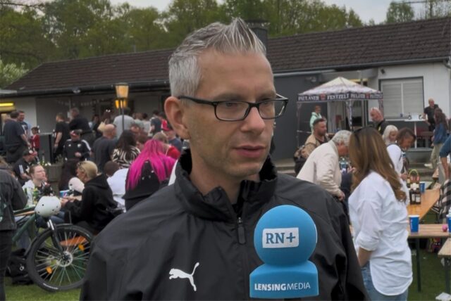 Dirk Konisch, Vorstand des SC Victoria Ickern, erklärte im Interview, wie es nach dem Einbruch in einen Getränkewagen in Habinghorst zum kleinen „Osterwunder“ kam.