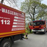 Im Wesel-Datteln-Kanal in Dorsten haben Einsatzkräfte nach einer Person im oder am Wasser gesucht.