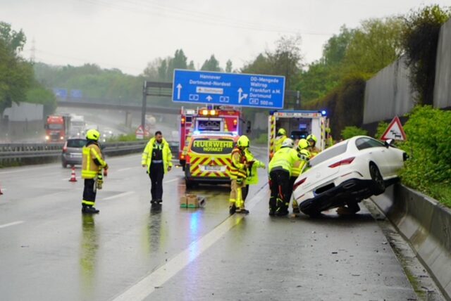 Auf der Autobahn A2 kurz vor dem Autobahnkreuz Dortmund-Nordwest gab es am Donnerstag einen Unfall.
