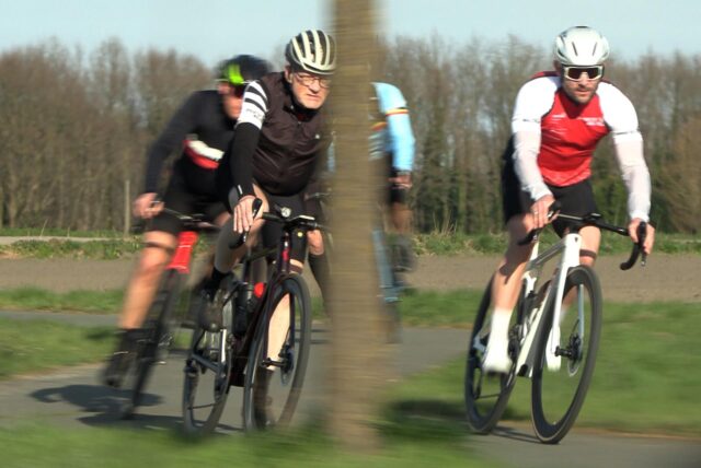 Rennradfahrer von RC Waltrop in voller Fahrt
