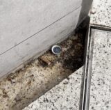 Dreckige Rinne am Halterner Bahnhof