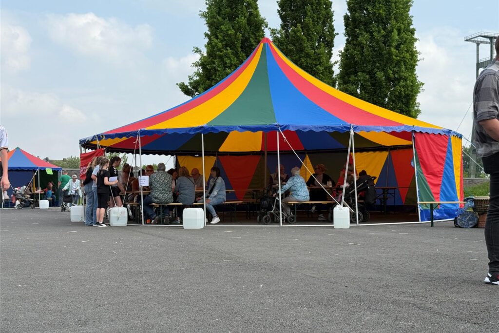 Bilder vom Stadtteilfest in Dortmund-Derne.