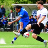 Wacker Obercastrop (blaue Trikots) spielte 2:2-Unentschieden gegen die SpVgg Horsthausen.