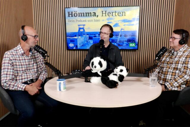 Joachim Schmidt, Stefan Korte und Oliver Prause bei der Aufnahme zum Podcast „Hömma, Herten“