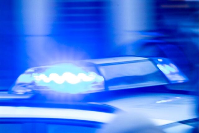 Der 28-Jährige kam mit schweren Verletzungen in ein Krankenhaus. (Symbolbild)