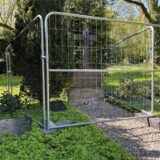 Das Grab der Familie Vogelsang auf dem Lohtor-Friedhof in Recklinghausen wurde aus Sicherheitsgründen abgesperrt.