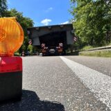 Schwertransporter auf der B58
