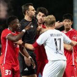 Das Hinspiel vor knapp zwei Wochen bei den Sportfreunden aus Siegen verloren die „Schwicker“ knapp mit 0:1. Jetzt folgt am Sonntag bereits das Rückspiel.