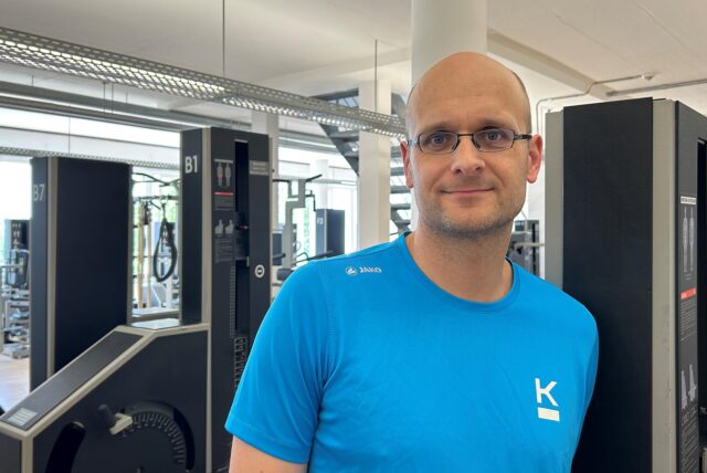 André Gesing im Fitnessstudio von Kieser in Recklinghausen