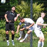 Vor beiden Toren herrschte viel Betrieb in der Partie FC 26 Erkenschwick gegen Fenerbahce Marl. Das Spiel endete 4:4, aber auch ein 7:7 oder 8:8 war möglich.
