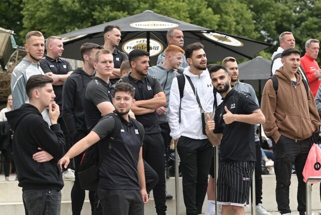 2024 fand die Feldstadtmeisterschaft beim FC 26 Erkenschwick statt. Die Senioren des Gastgebers holten den Titel. In diesem Jahr wird am Mühlenweg gespielt. Ausrichter ist der SV Rot-Weiß Erkenschwick.