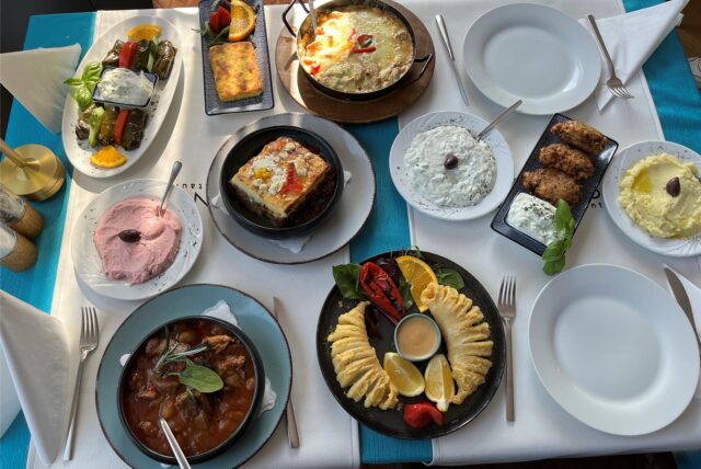 Das Restaurant INOS in Waltrop wird von der Familie Papastergiou betrieben.