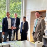 NRW-Ministerin Josefine Paul war am Donnerstag (15.5) im Berufsbildungszentrum (BBZ) zu besuch.