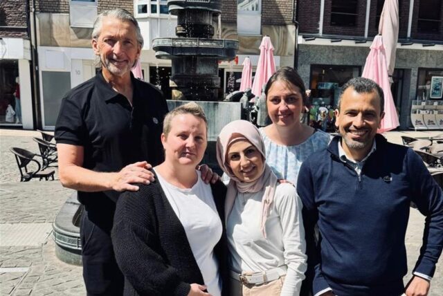 Gruppenbild mit Andreas Schilasky, Ali Abdali und Khadijeh Mohri, Aneta Smutek