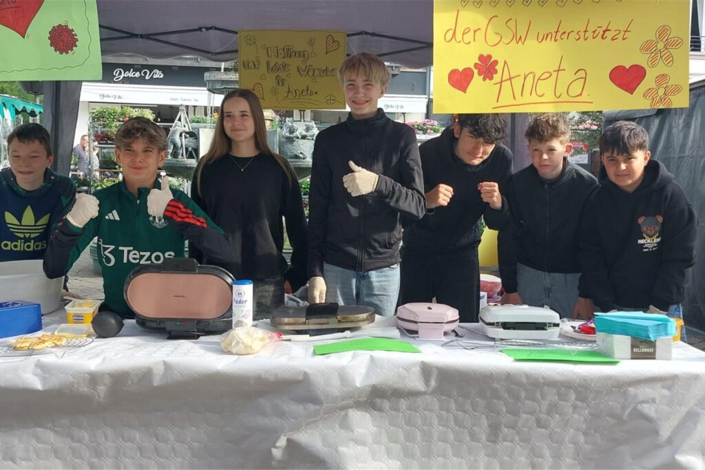 Waffelverkauf der Gesamtschule Wulfen für Aneta Smutek