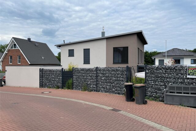 Ein Haus Am Hilgenbach steht zum Verkauf.
