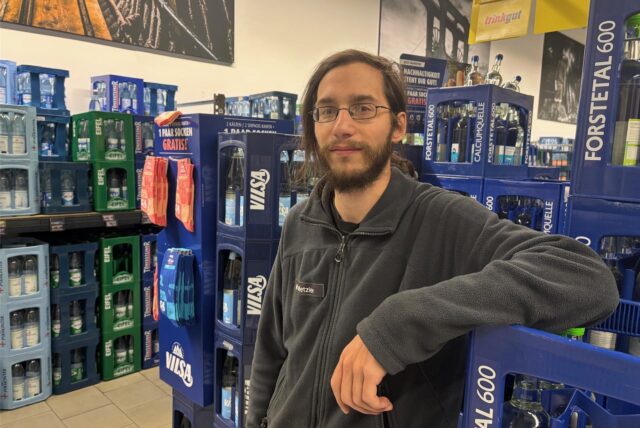 Marc Metzler, Mitarbeiter eines Trinkgut in Recklinghausen