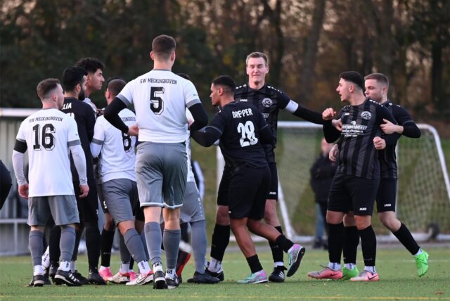 Hitzig war’s im Hinspiel: SW Meckinghoven siegte gegen den FC 26 Erkenschwick aber locker mit 5:0.