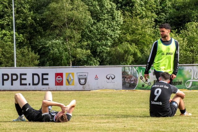 Spieler des TuS Haltern sind nach dem Abstieg frustriert