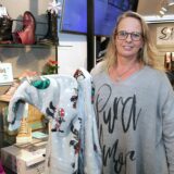 Christiane Schroer im Geschäft Shoes an More.