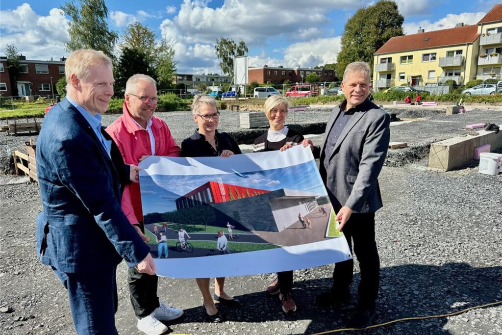 Vorstellung von Turnhallen-Plänen in Sölde.