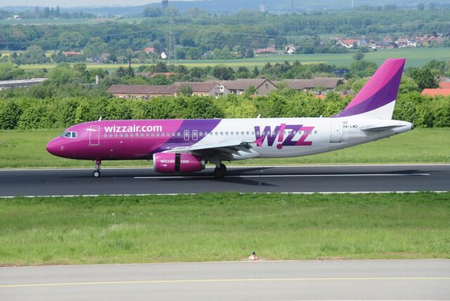 Die Fluggesellschaft Wizz Air bringt Reisende bald wieder von Dortmund nach Niš in Serbien.