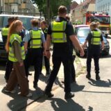 Einsatzkräfte der Polizei an einem Tatort in Dortmund
