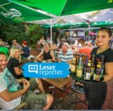 Symbolbild: Gäste im Biergarten „Hopfen und Salz“ in Lütgendortmund.