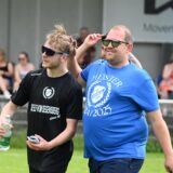 André Schneider (r, hier mit Niklas Pluta) freut sich über einen Transfercoup beim SV Hochlar 28.