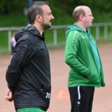 Mesut Karabacak (l.) bleibt zusammen mit Christian Kopse (nicht im Bild) Trainer beim SC Herten, Tim Kreutzberg (r.) zieht sich etwas zurück, hilft dem Verein aber weiterhin als neuer Sportlicher Leiter.