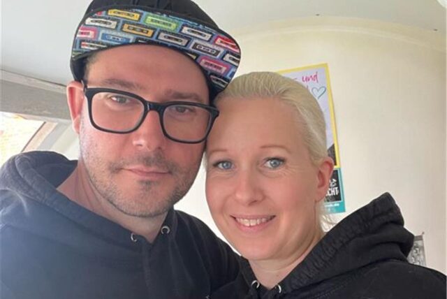 Selfie von Patrick und Jasmin Barciaga im Imbiss am Schacht.