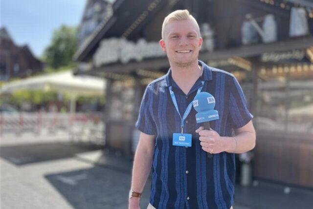 RN-Reporter Johannes Wenzel auf dem Naschmarkt in Castrop-Rauxel.