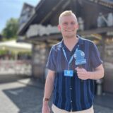 RN-Reporter Johannes Wenzel auf dem Naschmarkt in Castrop-Rauxel.