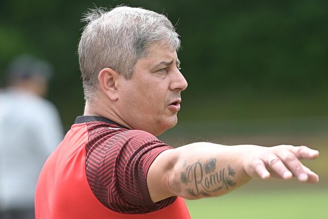 Erkenschwicks U17-Trainer Fabian Struck muss noch um den Klassenerhalt bangen.