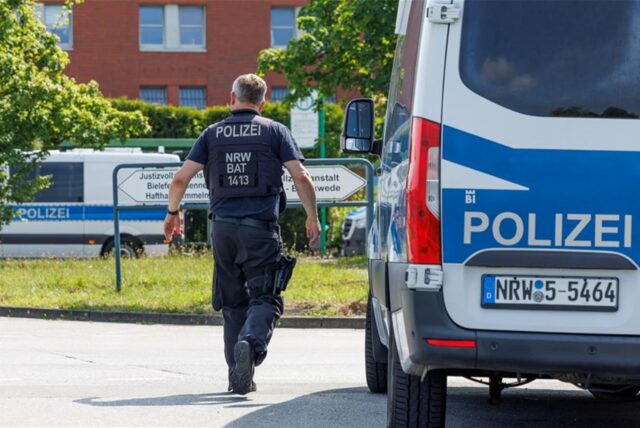 Ein Polizeiauto (Symbolbild).