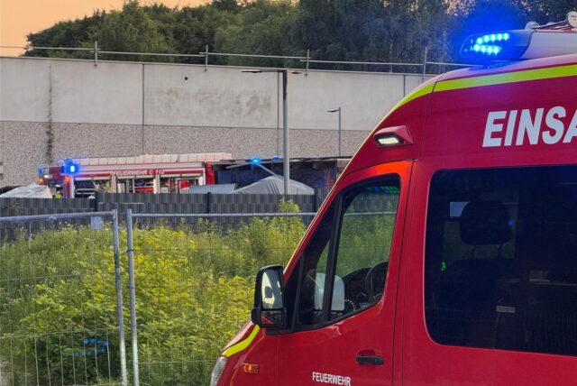 Symbolbild zeigt Krankenwagen.